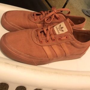 Adidas women’s sneakers